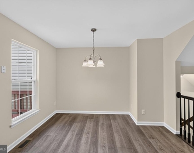 17401 Kagera Drive - Photo Thumbnail 9