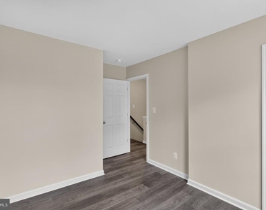 17401 Kagera Drive - Photo Thumbnail 27