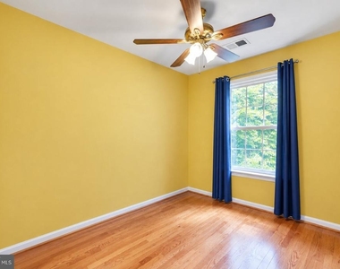 12431 Goa Place - Photo Thumbnail 15