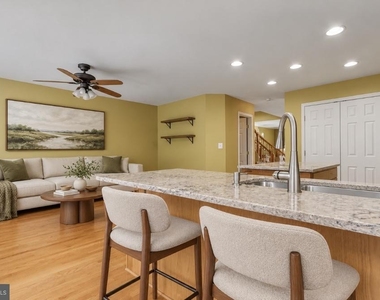 12431 Goa Place - Photo Thumbnail 4