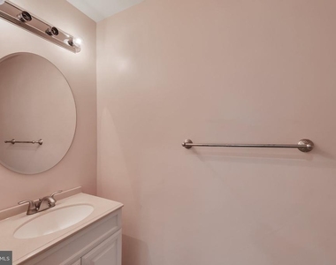42704 Sandman Terrace - Photo Thumbnail 33