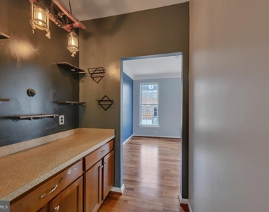 42704 Sandman Terrace - Photo Thumbnail 9