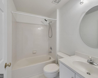 42704 Sandman Terrace - Photo Thumbnail 25