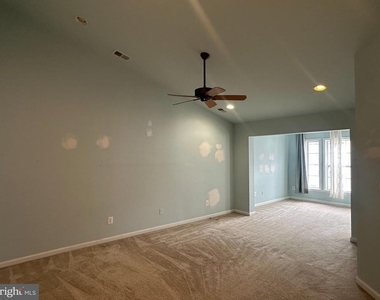 25147 Cutgrass Terrace - Photo Thumbnail 19