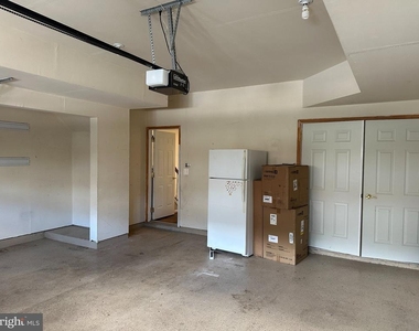 25147 Cutgrass Terrace - Photo Thumbnail 39