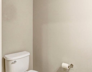 42790 Lauder Terrace - Photo Thumbnail 18