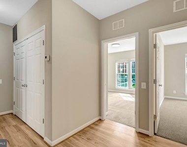 42790 Lauder Terrace - Photo Thumbnail 39