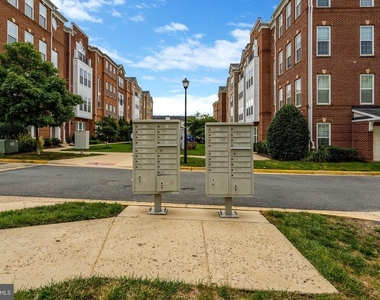 42790 Lauder Terrace - Photo Thumbnail 55