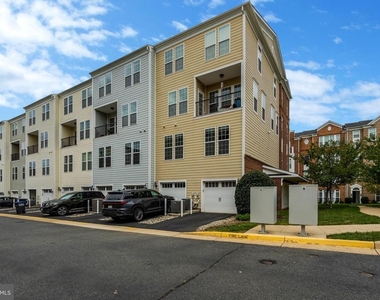 42790 Lauder Terrace - Photo Thumbnail 51