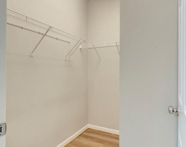 42790 Lauder Terrace - Photo Thumbnail 32