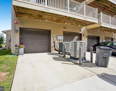 44834 Tiverton Square - Photo Thumbnail 17