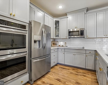 44834 Tiverton Square - Photo Thumbnail 6