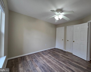128 Hampshire Square Sw - Photo Thumbnail 7