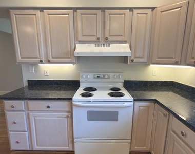 5 Mill Way - Photo Thumbnail 10