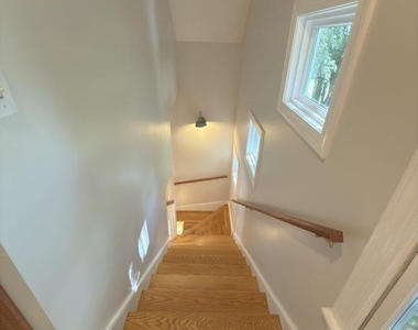 5 Mill Way - Photo Thumbnail 18