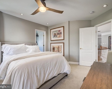 5672 Tower Hill Circle - Photo Thumbnail 30