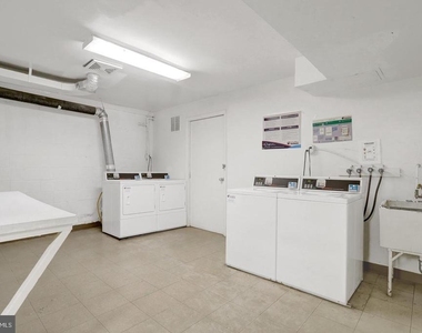 2909 Charing Cross Road - Photo Thumbnail 28