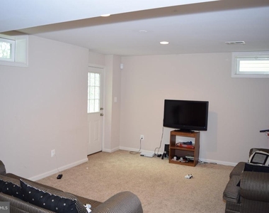 3791 Louise Avenue - Photo Thumbnail 16