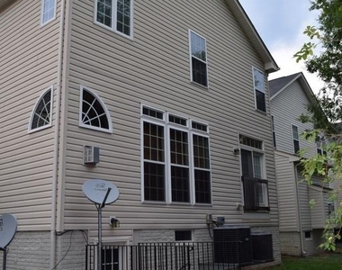 3791 Louise Avenue - Photo Thumbnail 79