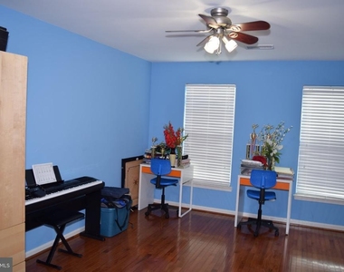 3791 Louise Avenue - Photo Thumbnail 42