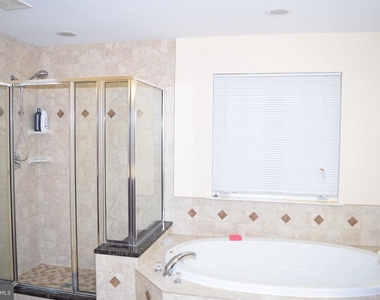 3791 Louise Avenue - Photo Thumbnail 55