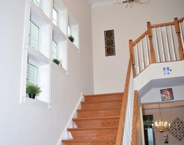 3791 Louise Avenue - Photo Thumbnail 25