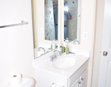 3791 Louise Avenue - Photo Thumbnail 46