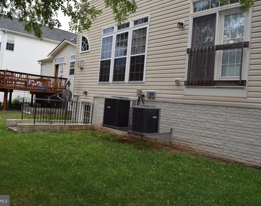3791 Louise Avenue - Photo Thumbnail 75