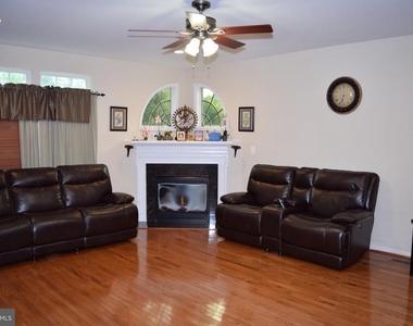 3791 Louise Avenue - Photo Thumbnail 10