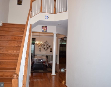 3791 Louise Avenue - Photo Thumbnail 27