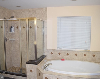 3791 Louise Avenue - Photo Thumbnail 54