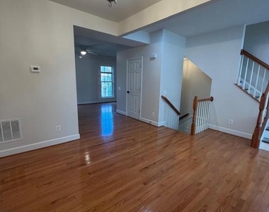 2511 Bronze Stone Place - Photo Thumbnail 22