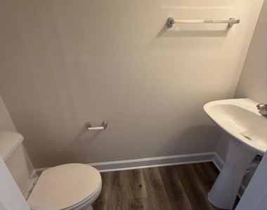2511 Bronze Stone Place - Photo Thumbnail 36