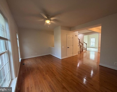 2511 Bronze Stone Place - Photo Thumbnail 29