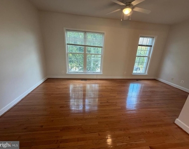 2511 Bronze Stone Place - Photo Thumbnail 27