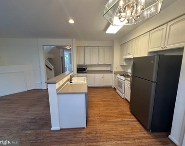 2590 Logan Wood Drive - Photo Thumbnail 11