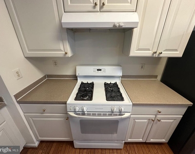 2590 Logan Wood Drive - Photo Thumbnail 15