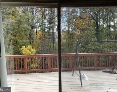 6107 Virgo Court - Photo Thumbnail 2
