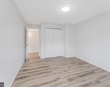 7621 Tremayne Place - Photo Thumbnail 18