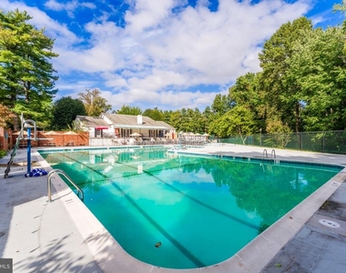 7621 Tremayne Place - Photo Thumbnail 23