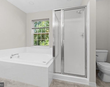 13653 Saint Johns Wood Place - Photo Thumbnail 26