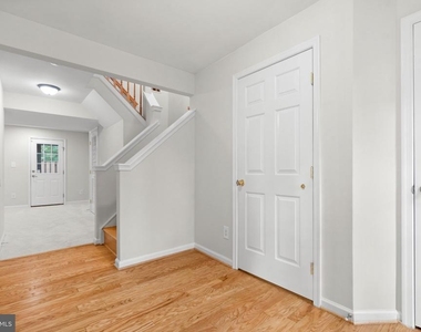 13653 Saint Johns Wood Place - Photo Thumbnail 3