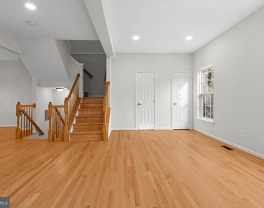 13653 Saint Johns Wood Place - Photo Thumbnail 12