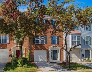 13653 Saint Johns Wood Place - Photo Thumbnail 1