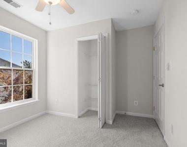 13653 Saint Johns Wood Place - Photo Thumbnail 29