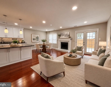 7962 Revenna Lane - Photo Thumbnail 11