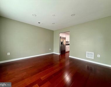 7962 Revenna Lane - Photo Thumbnail 5