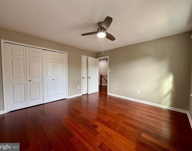 7962 Revenna Lane - Photo Thumbnail 25
