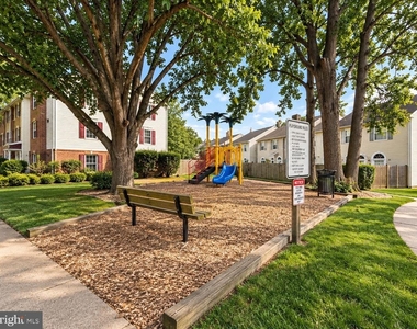 7962 Revenna Lane - Photo Thumbnail 41