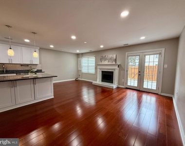 7962 Revenna Lane - Photo Thumbnail 9
